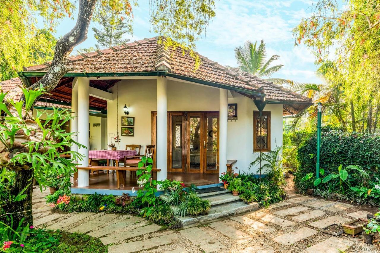 Belvilla The School Estate- Luxury Heritage Home In 200 Acres Madikeri Exterior photo
