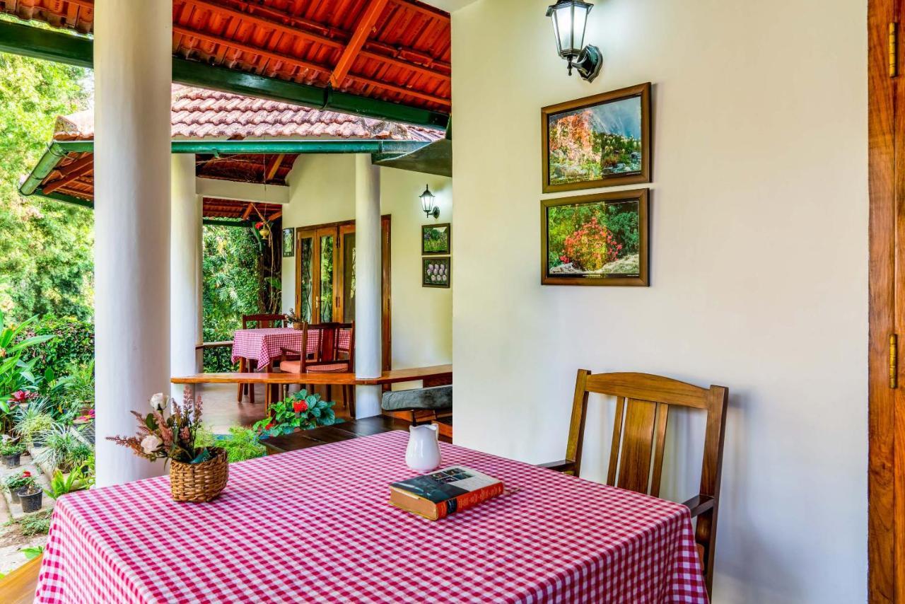 Belvilla The School Estate- Luxury Heritage Home In 200 Acres Madikeri Exterior photo