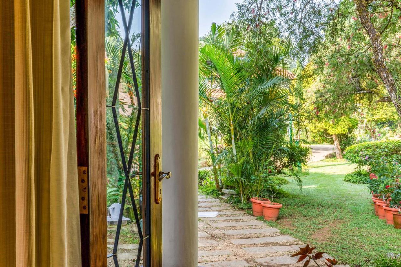 Belvilla The School Estate- Luxury Heritage Home In 200 Acres Madikeri Exterior photo